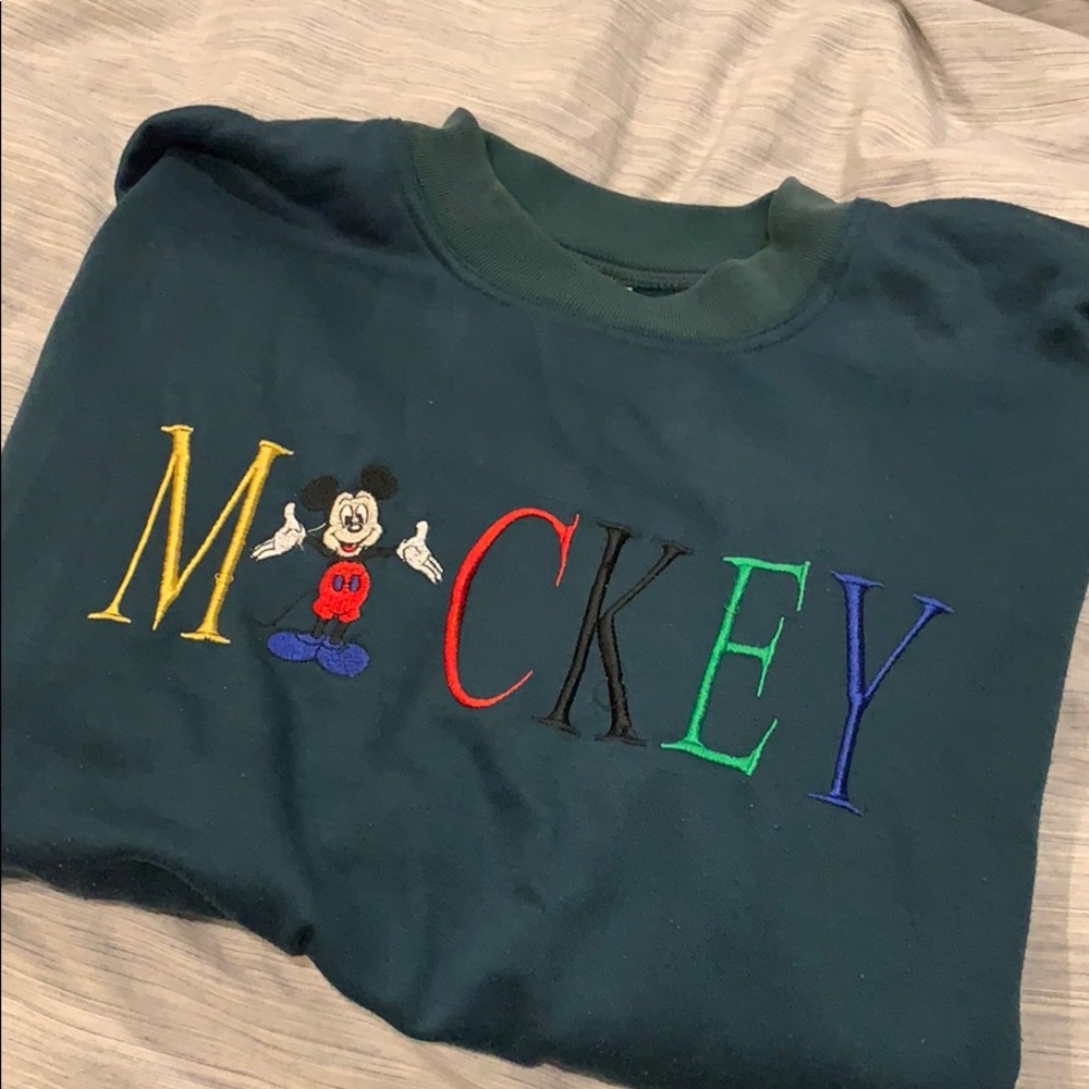 Vintage oversized Mickey Mouse sweater